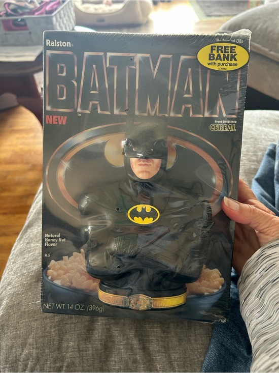 Other - 1989 Batman Collectible Cereal with Bank